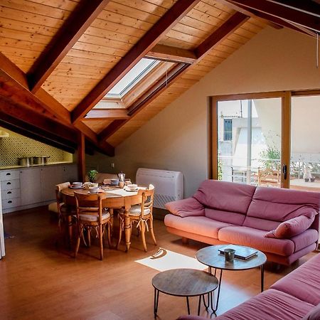 Апартаменты Country Style Attic In The Heart Of Превеза Экстерьер фото
